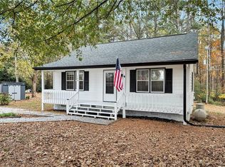 124 Lummus Rd, Cumming, GA 30040