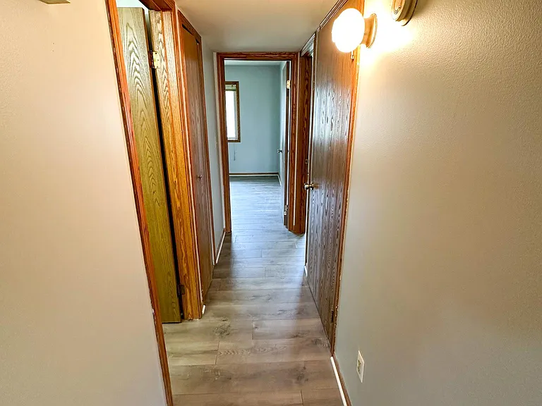 1687 S Riverside Ave #8 — Photo 8