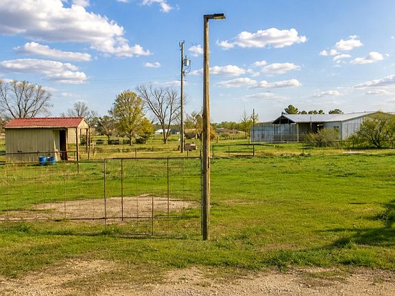 2nd image of 420576 E Texanna Rd