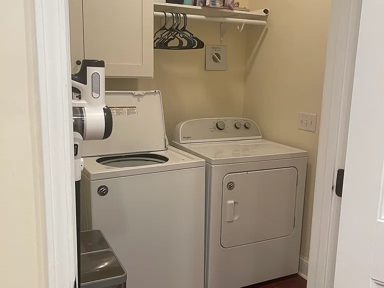 105 Holm Pl — Photo 7
