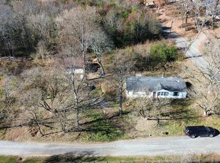 104 Druid Hill Rd, Tellico Plains, TN 37385