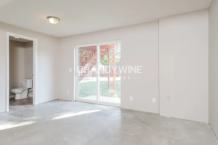19307 Diamond Ln — Photo 14