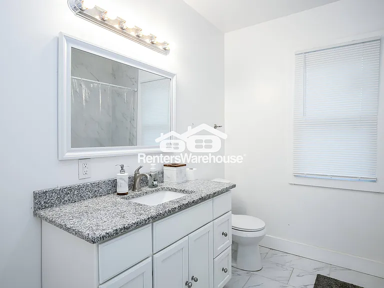 1322 Yecker Ave — Photo 9