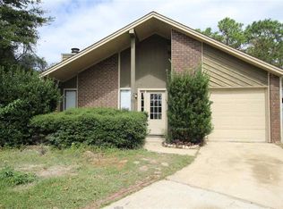 2910 Pickford Pl, Pensacola, FL 32503