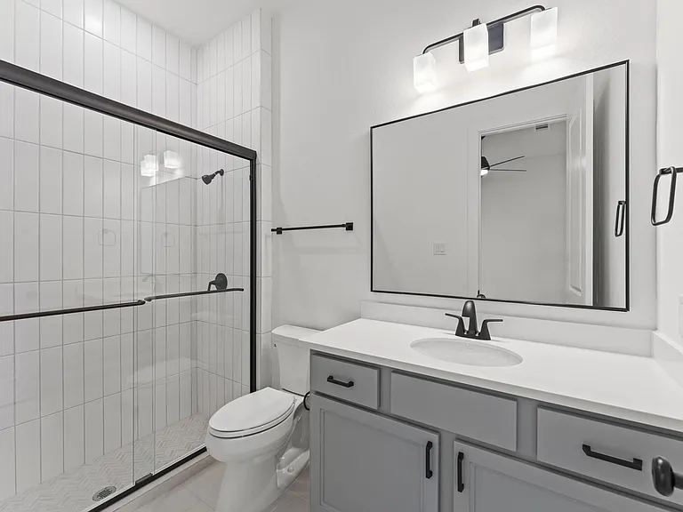 8218 Sherman Park Trl — Photo 19