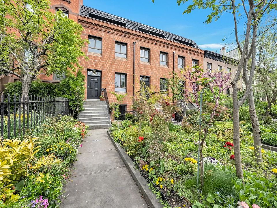 1st image of 297 Carroll St #2U