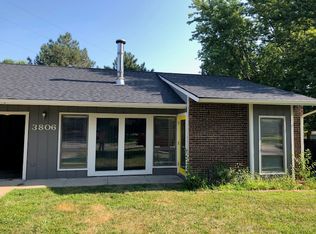 3806 Overland Dr, Lawrence, KS 66049