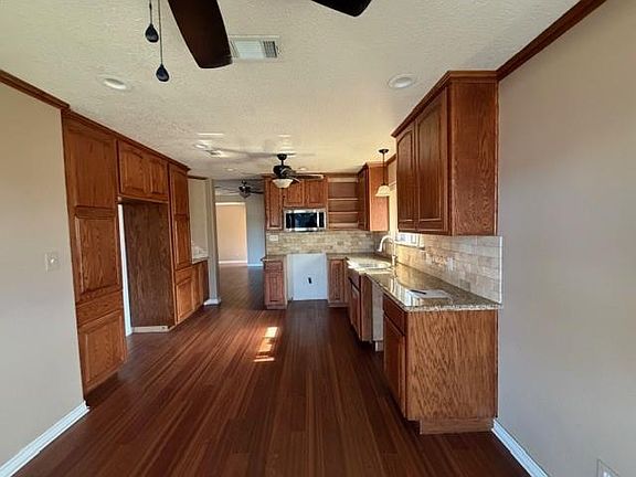 2nd image of 4503 Rattan Ave