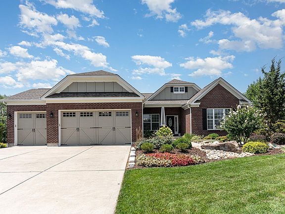 3rd image of 4951 Crooked River Ct