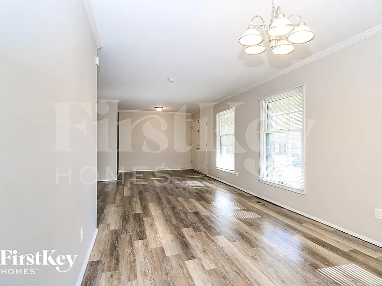 12040 Maidstone Ct — Photo 4