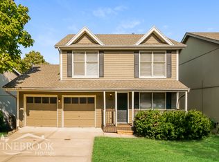 1016 NW 62nd Ter, Kansas City, MO 64118