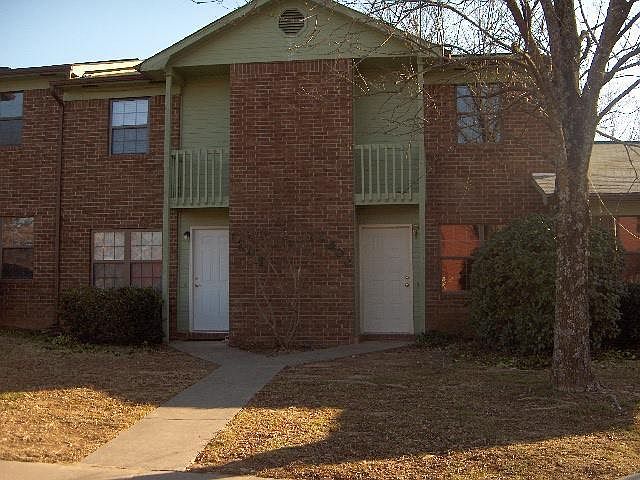 1st image of 1302 N Nashville Ave