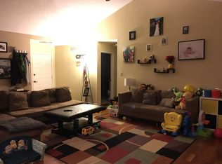 2000 W Hill Trl, Findlay, OH 45840