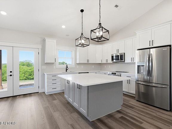 5th image of LOT 4 Stone Dr