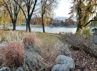 6481 Kneafseys St SE #2, Prior Lake, MN 55372
