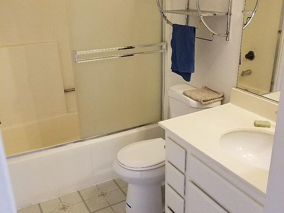 Middle Bath