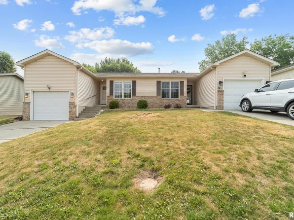 83 Amherst Dr, Springfield, IL 62702