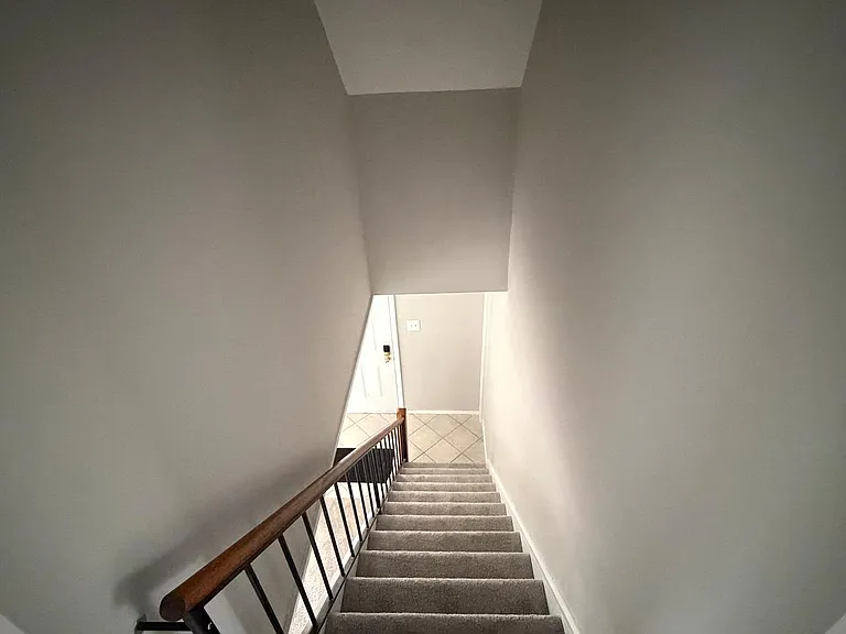 111 Edge Ln — Photo 34