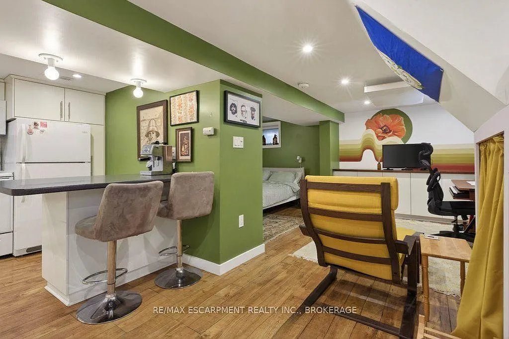1 bed, $1,400 — Photo 4