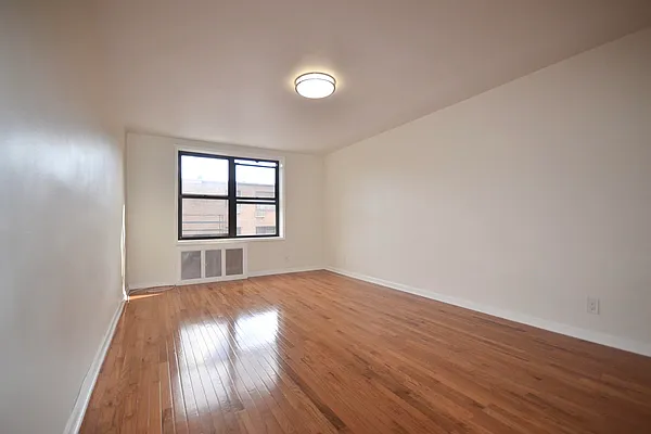 Rented by Silverstein Collection LLC  | media 13