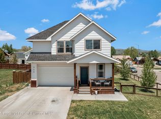 342 Lake View Rd, Hayden, CO 81639