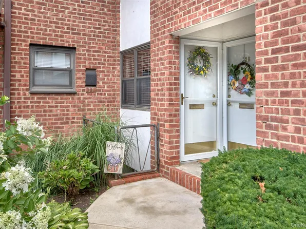 50 West Street #C2A, Harrison, NY 10528