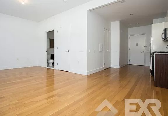 5th image of 820 Bergen St #102