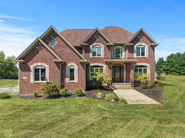 4056 Saddle Club Rd, Bargersville, IN 46106