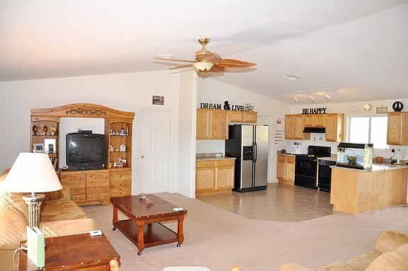 4th image of 45925 N 37th Ave