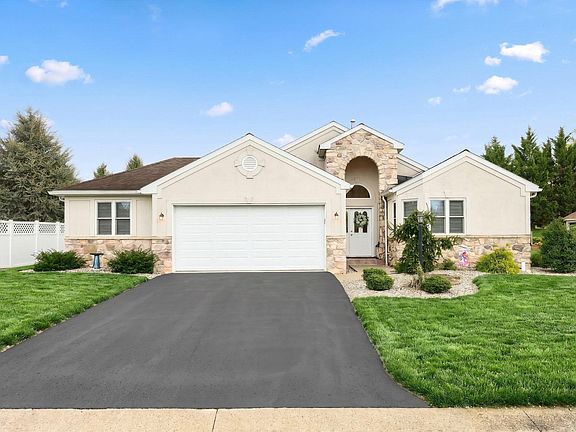 2nd image of 1436 Wheatfield Dr