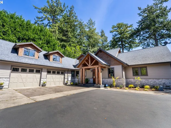 95078 Myrtlewood Ln, Coos Bay, OR 97420