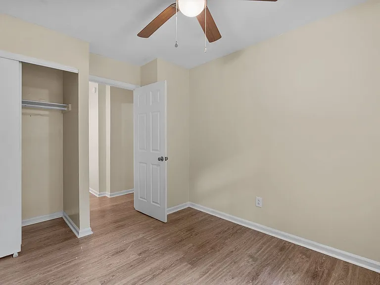 3228 Scarborough Way — Photo 22