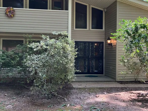 4852 Rosewell Dr, Gloucester, VA 23061