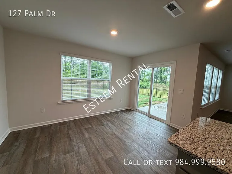 127 Palm Dr — Photo 7