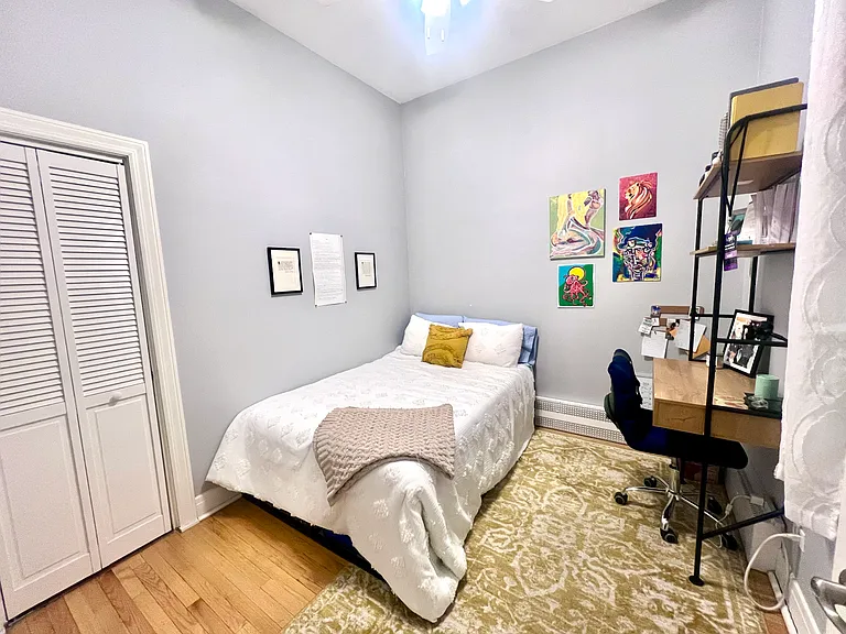 secondary bedroom