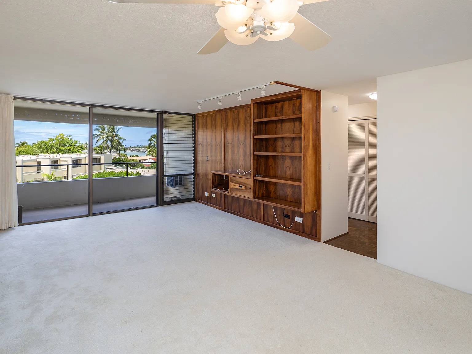 6770 Hawaii Kai Dr. #203 - 1 — Photo 1