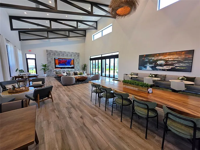 2587 Runners Cir — Photo 46