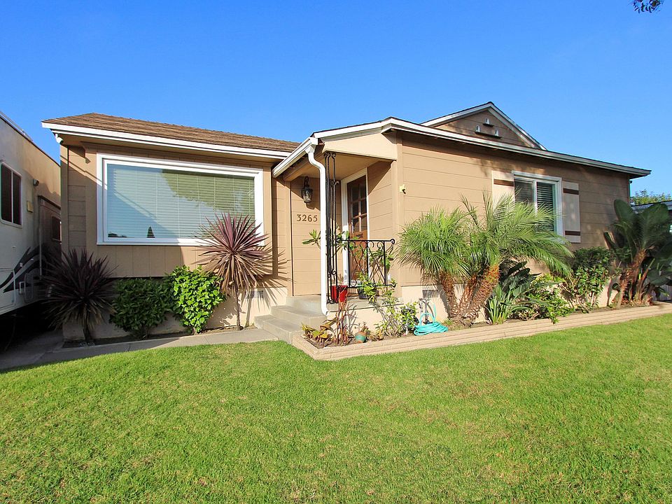 1st image of 3265 Strathmore Dr