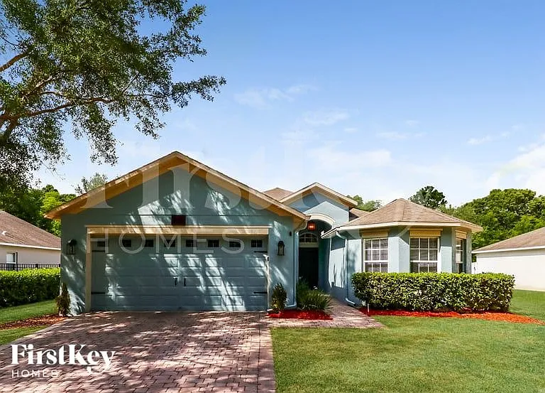 826 Barrister Dr — Photo 1