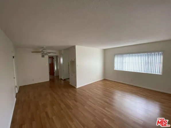 1743 N Edgemont St APT 3, Los Angeles, CA 90027