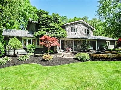 1st image of 34765 Lakeview Dr