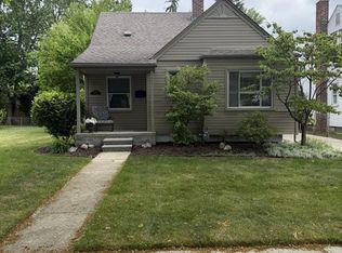 20728 Carlysle St, Dearborn, MI 48124