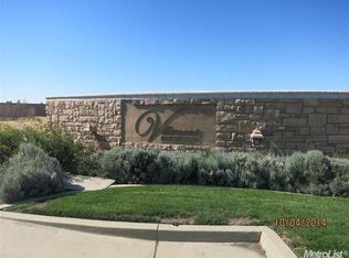 77 Chambord Way, Roseville, CA