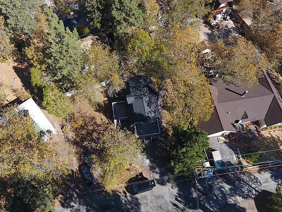4th image of 32978 Squirrel Ln
