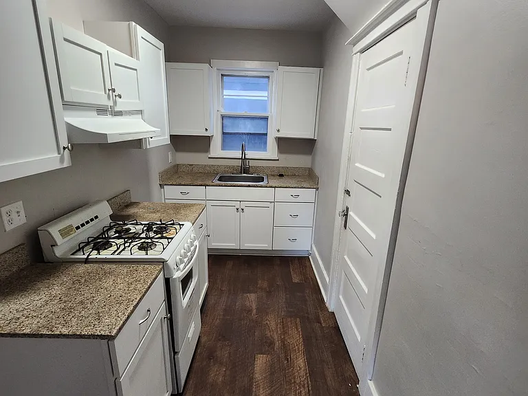 359 Thurston Rd #1 — Photo 1