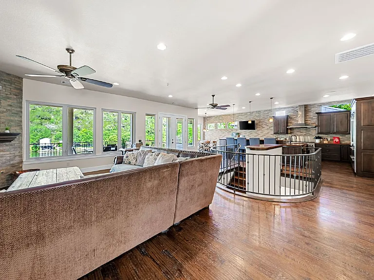 3304 Blue Jay Ln — Photo 19