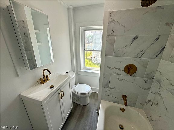 4th image of 240 W Main St