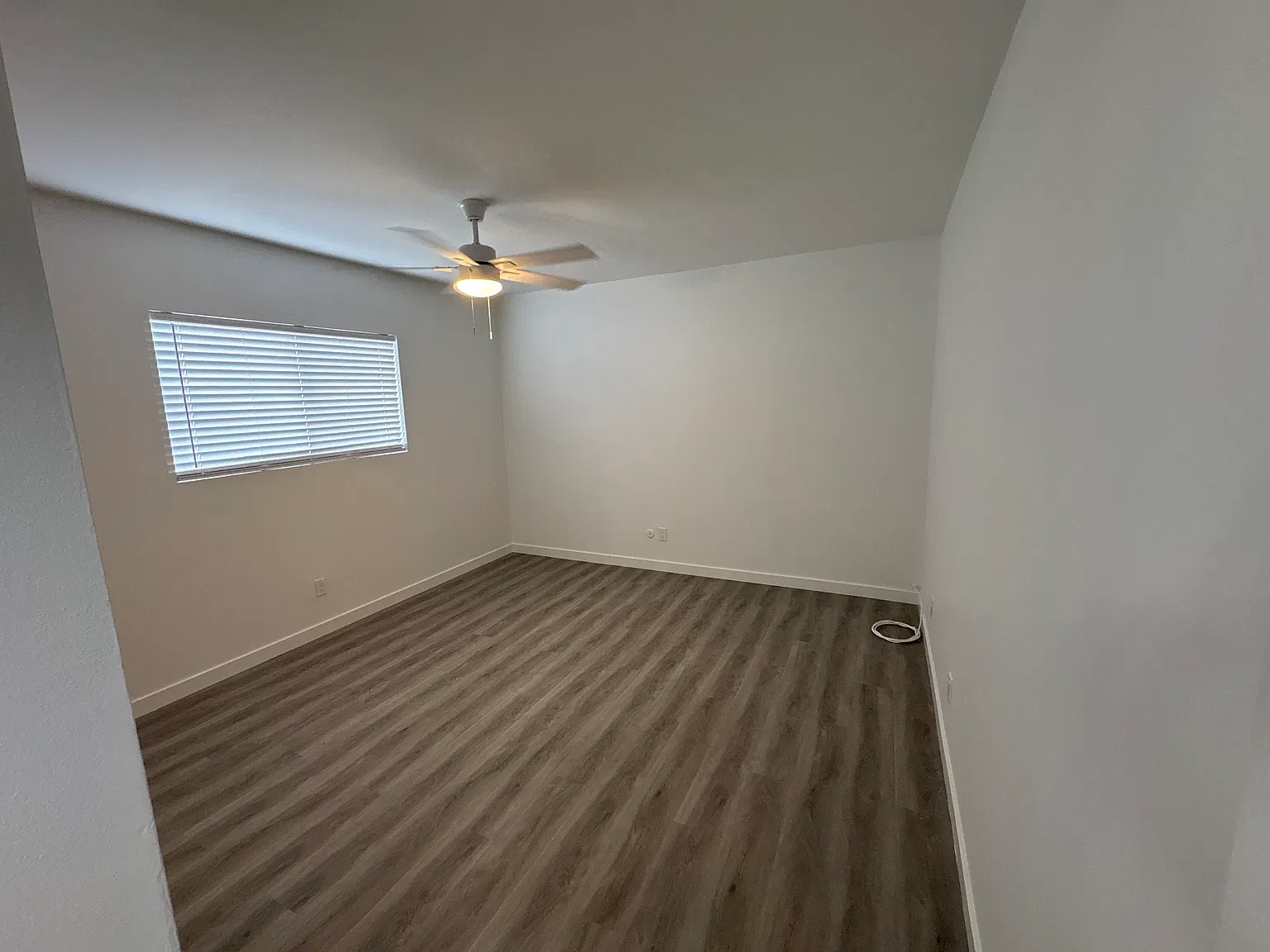 3 bed, $3,900 — Photo 4