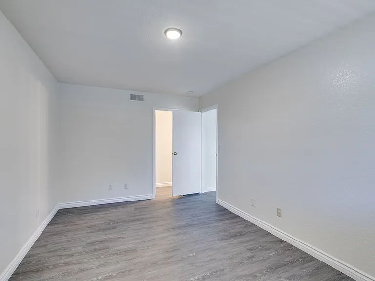 3790 Shirebrook Dr #97 — Photo 17
