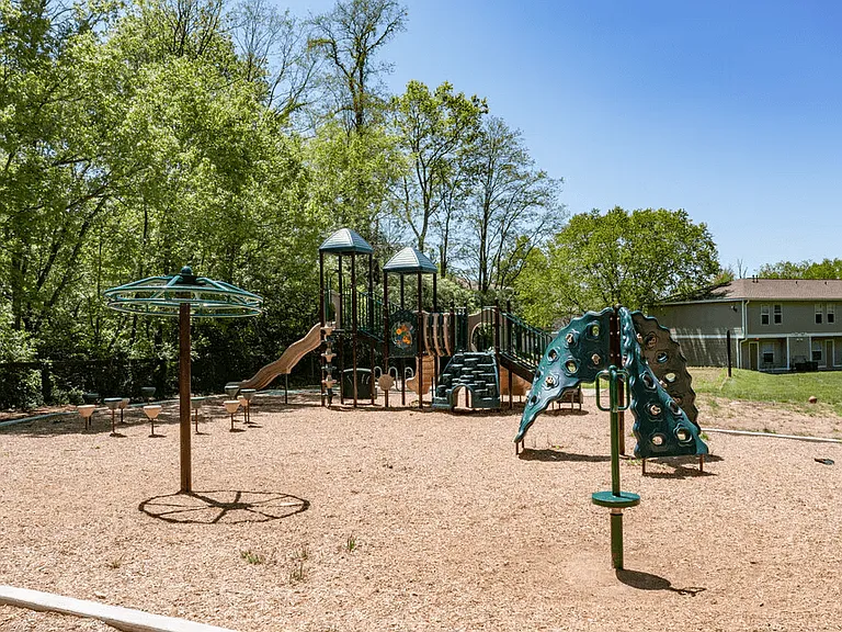 Olive Branch Apartments — Photo 13